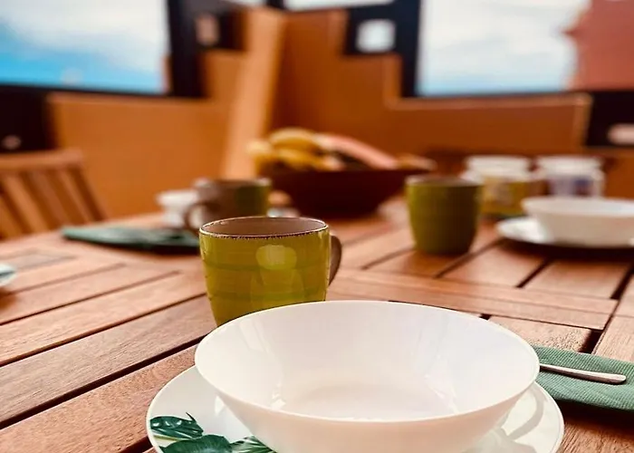 アパート Paradise コラレホ